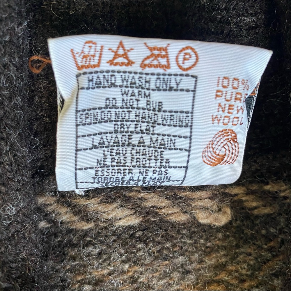 Jamieson’s of Shetland men's gray/brown wool Fair Isle shawl collar cardigan, XS - Picture 9 of 11